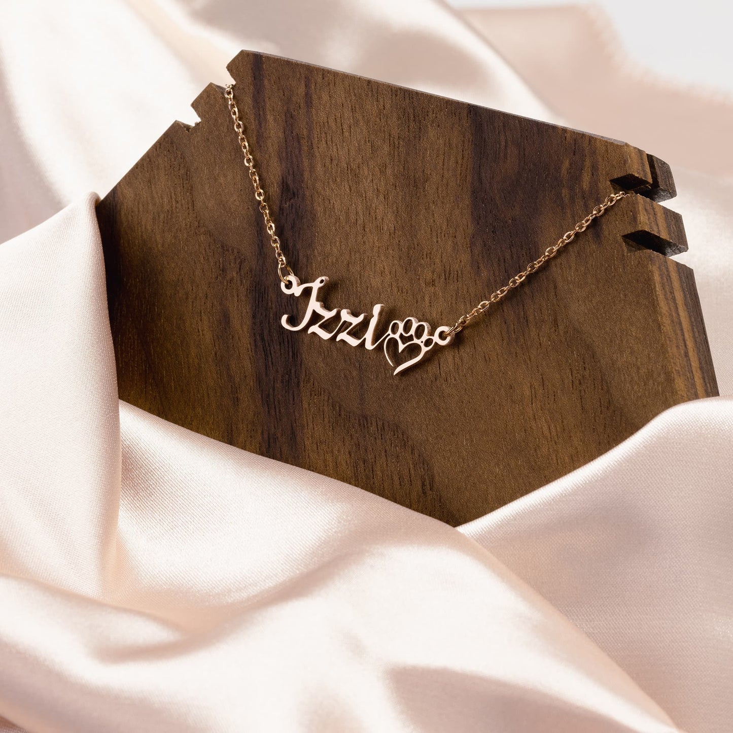 Dog Paw Recognition Necklace for Loving Dog Owners